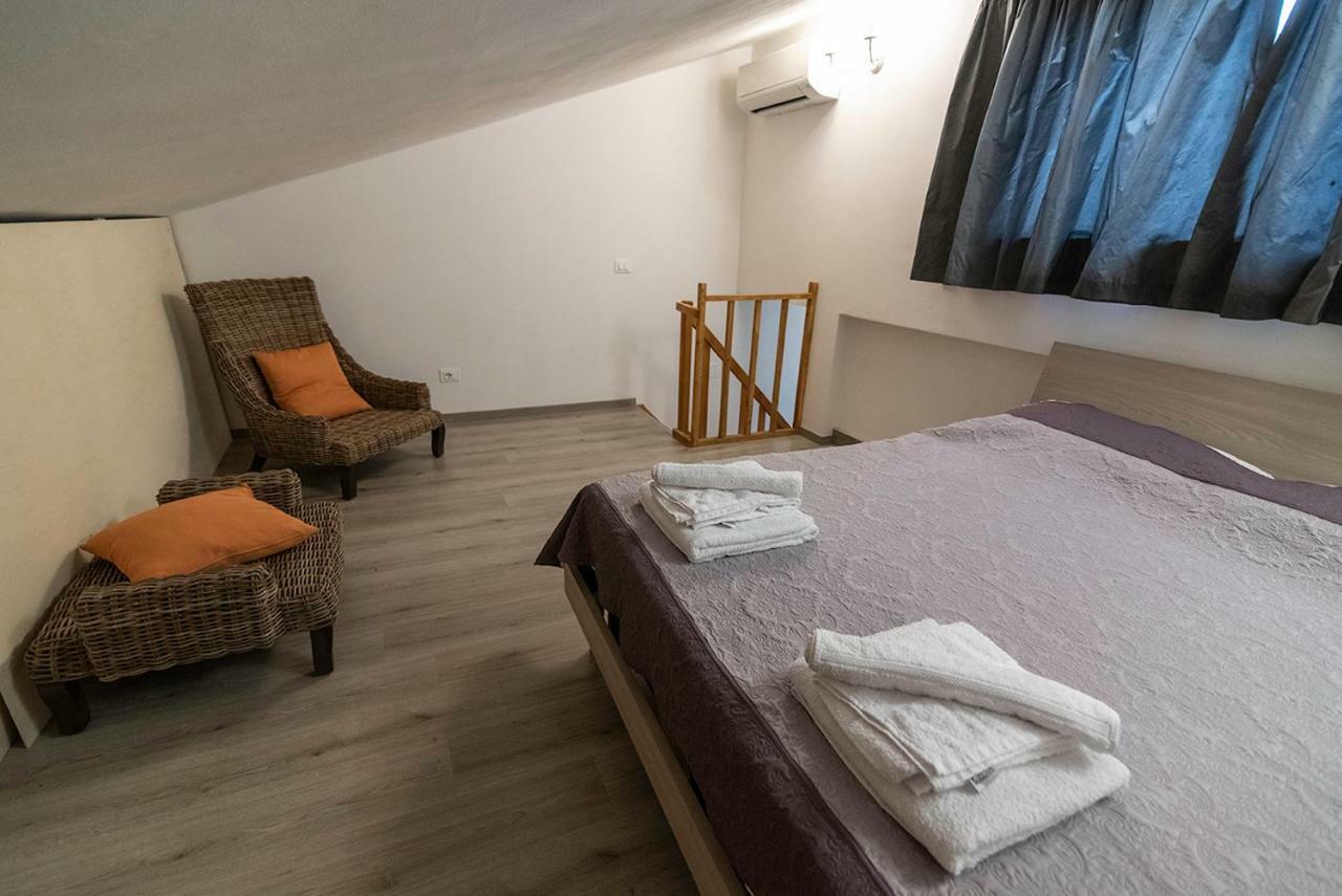 Agriturismo La Fontaccia Montiano  Eksteriør bilde